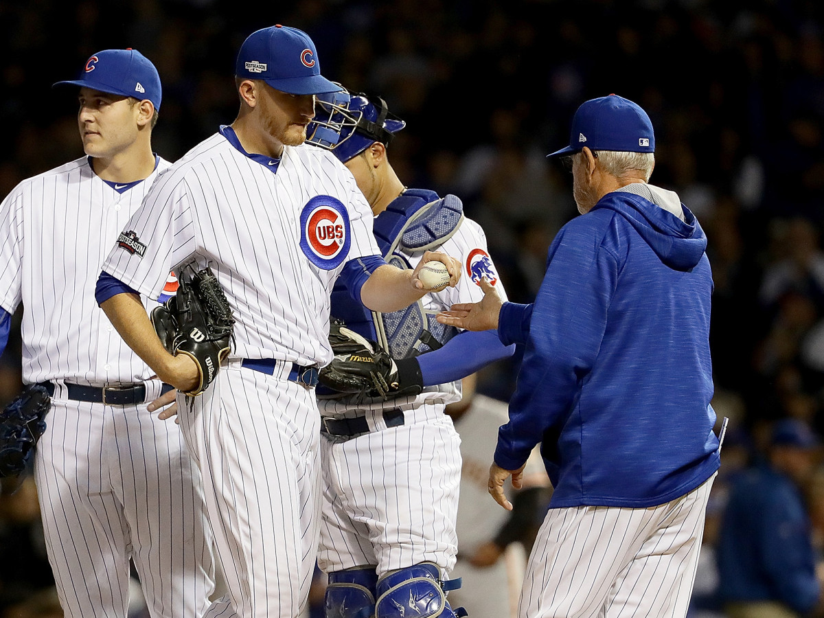 travis-wood-joe-maddon-nlds-game-2.jpg